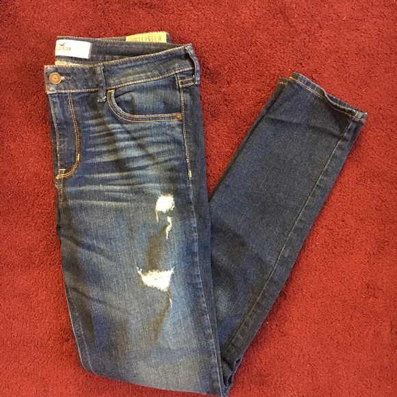 Hollister Denim - Destroyed Skinny Jeans